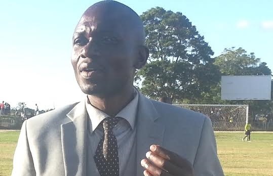 John-Nyikadzino-Chapungu-coach-.jpg